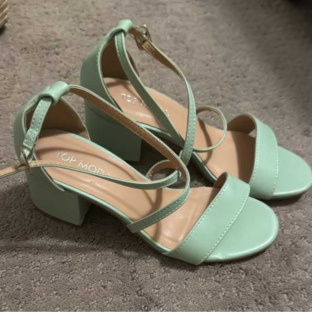 Top mod heels